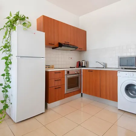 Welcome! Perfect Location-city Center