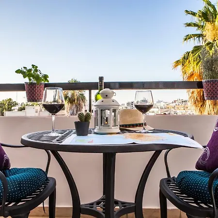 Welcome! Perfect Location-city Center Larnaca