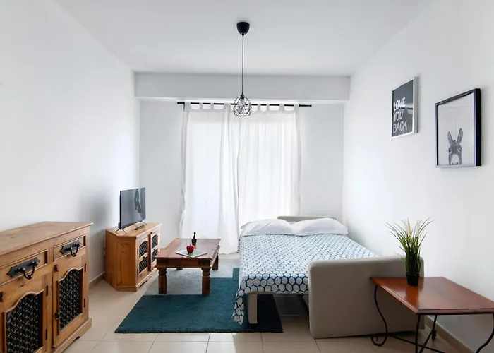 Lejlighed Welcome! Perfect Location-city Center Larnaca