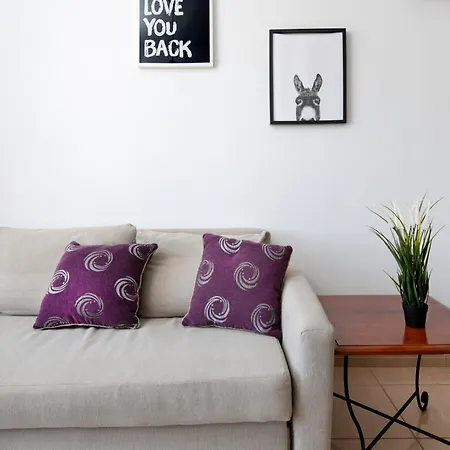 Welcome! Perfect Location-city Center * לרנקה